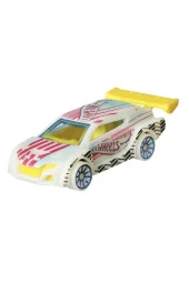 Monster Trucks Karanlıkta Parlayan Araçlar Paketi Hcb57 - 4