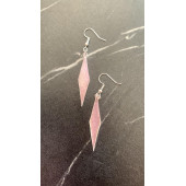 Yanardöner Pembe ve Turuncu Renkli Gümüş Aksesuar Parlak Büyük Karo Şekil Sallantılı Epoksi Küpe thumbnail 6