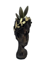 Helen Skulent Ve Kaktüs Saksısı thumbnail 3