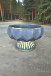 Ayaklı dekoratif beton saksı geometrik dizayn thumbnail 1