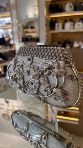 İthal Oval Model Çiçek Desen Kadın Abiye Çanta - 7
