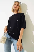 İnci Taşlı T-shirt Siyah thumbnail 1