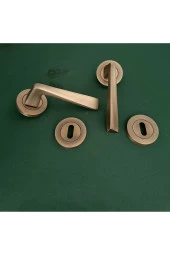 Piramit Mat Antik Sarı Lüx Yuvarlak Rozetli Oda Kapı Kolu 3 Takım thumbnail 1