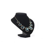 Dik Kadife Kumaşlı Kuyumcu Showroom Vitrin Takı Aksesuar Standı 22cm x 22cm - 1