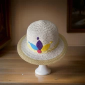 Bej Kenarlıklı Yazlık Renkli Desenli Hasır Çocuk Şapkası thumbnail 1