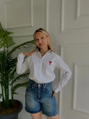 Kadın Nakışlı Gömlek Beyaz thumbnail 1