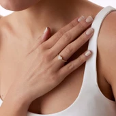 8 Ayar Altın Taşlı Kalp Desenli Zarif Kadın Yüzük - 2