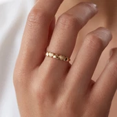 8 Ayar Kalp Desenli Minimal Günlük Altın Kadın Yüzük - 1