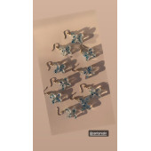 Şeffaf Parlak Mavi Glitter Süslemeli Simli Ve Pullu Kelebek Model Epoksi Küpe El Yapımı Hediyelik thumbnail 1