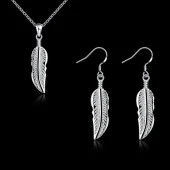Gümüş Kaplama Tüy Şeklinde Sallamal Kolye Küpe Set - 2