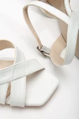 Hope Yüksek Topuklu Beyaz Cilt Küt Burun Kadın Ayakkabı thumbnail 3