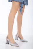 Tonia Gümüş Saten Topuklu Kadın Ayakkabı thumbnail 2