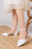Dary Topuklu Beyaz Saten Detaylı Topuklu Ayakkabı thumbnail 1