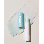 NIVEA Aloe Vera Dudak Bakım Peeling, Dudak Nemlendirici, Makyaj Bazı, E Vitamini ve Organik Aloe Vera İçeren Dudak Kremi, 4,8g - 3