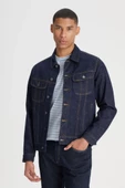 Lee L89ZLJ049 Koyu Mavi Erkek Denim Ceket Dört Cep Detaylı Trucker Jean Rahat Kesim Kot Ceket - 1