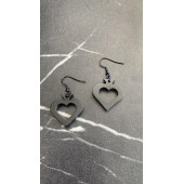 Parlak Siyah Renkli Siyah Aksesuarlı Maça İçi Boş Model 3 Cm Epoksi Küpe El Yapımı Hediyelik thumbnail 1