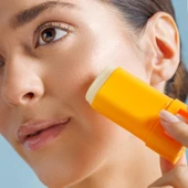 Bioxcin Suncare Çok Yüksek Korumalı Güneş Stick SPF50+ 15g thumbnail 3
