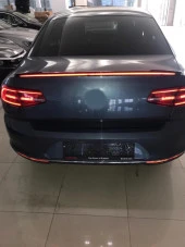 PASSAT B8 -B8.5 IÇIN UYUMLU LED SPOILER  (PIANO BLACK) thumbnail 5