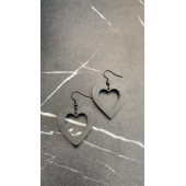 Parlak Siyah Renkli Siyah Aksesuarlı Kalp Kupa İçi Boş Model 4 Cm Epoksi Küpe El Yapımı Hediyelik thumbnail 8