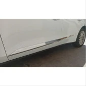 FOCUS IÇIN UYUMLU 2019+ KAPI ÇITASI PIANO BLACK thumbnail 4