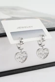 Kadın Vip Seri Baget Zirkon Taşlı Sallantılı Kalp Model Klipsli 2'li Set Küpe thumbnail 4