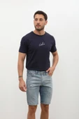 Erkek Yırtık Detaylı Slim Fit Jean Şort - 3