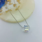 Vaoov 925 Ayar Gümüş Küp Swarovski Taşlı Kolye thumbnail 6