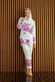 Kadın Batik Desen Kapüşonlu Fitilli Polar Bilek Manşetli Kışlık Jogger Pijama Takımı - 9