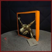 Düşünce tuzağı (sanatsal temsil, aşırı düşünen heykel, mücadele figürü) Mukemel tasarımları thumbnail 3