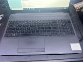 Hp 255 G8 15.6" Ryzen 5 3500U 8Gb- 256Gb M2 Nvme- O/B Rxvega Frd (1920 X 1080) 27K40ea - 2