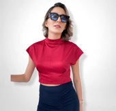 Kadın Kırmızı Crop Bluz thumbnail 1