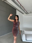 DEGAJE YAKA SIRT DEKOLTELİ MİNİ ABİYE ELBİSE - BORDO RENK thumbnail 3