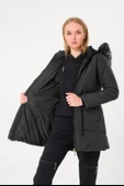 Kışlık Yaka Kürklü Uzun Kadın Şişme Mont thumbnail 2