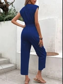 Keten Kadın Lacivert V Yaka Tek Sıra Düğmeli Kolsuz Tulum thumbnail 4