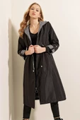 Kadın Bel Büzgülü Kapüşonlu Trençkot Siyah - 3