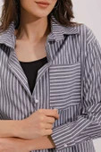 Kadın Tek Cep  Çizgili Oversize Gömlek Gri - 4