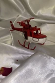 Metal Helikopter Dekoratif Maket El Yapımı Oyuncak Kırmızı Beyaz - 1
