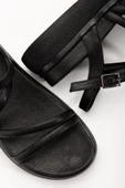Siyah Dolgu Topuk Kadın Sandalet thumbnail 5