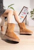 Hugg Kalın Taban İçi Yünlü Kısa Kadın Bot thumbnail 6