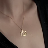925 Ayar Gümüş Lotus Çiçeği Figürlü Kolye - 3