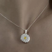 925 Ayar Gümüş Papatya Kolye thumbnail 1