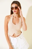 Boyundan Geçirmeli Kaşkorse Crop Bej thumbnail 2