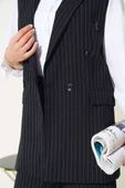 Yelekli Çizgili İkili Takım Siyah thumbnail 4