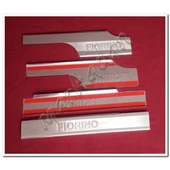 DB Chrome Fiat Fiorino Krom İç Kapı Eşiği 2008 Sonrası 4 Parça P.Çelik thumbnail 1