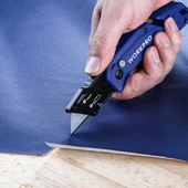 WORKPRO WP211008 Profesyonel Katlanır Çok Amaçlı Rötuş Maket Bıçağı + 10 Adet Yedek Bıçak - 7