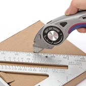 WORKPRO WP211013 Ağır Hizmet Alüminyum Gövde Açı Ayarlı Katlanır Rötuş Maket Bıçağı + 5 Adet Yedek Bıçak - 9