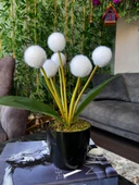 Nettenevime Yapay Çiçek Beyaz Pompon Siyah Saksıda Dekoratif Yapay Çiçek 30*20cm thumbnail 1