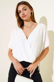 Kruvaze Yaka Salaş Bluz Beyaz thumbnail 2