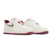 Nike Air Force 1 Low Valentines Day 2024 thumbnail 3