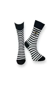 Me-vo 2'li Siyah Renkli Unisex Esnek Nem Alabilen Pamuklu Çizgili ve Pati Desenli Soket Çoraplar thumbnail 3